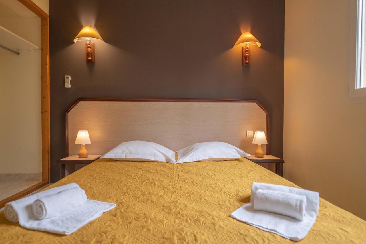 Residence Mare E Sole Taglio-Isolaccio Екстер'єр фото