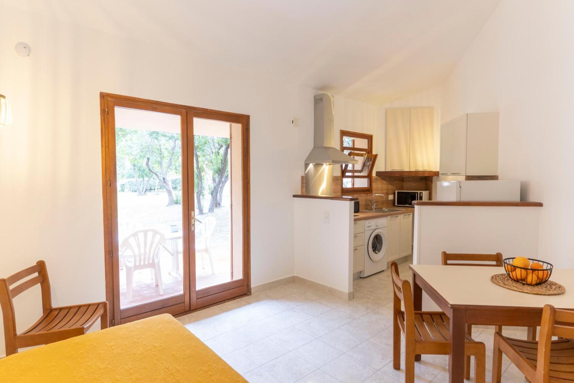 Residence Mare E Sole Taglio-Isolaccio Екстер'єр фото
